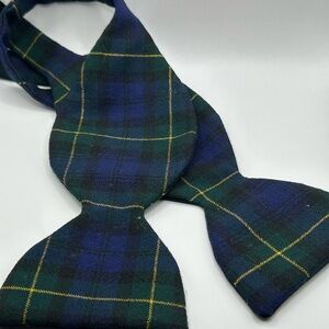 Vintage Large Plaid Bow Tie in Blue and Green